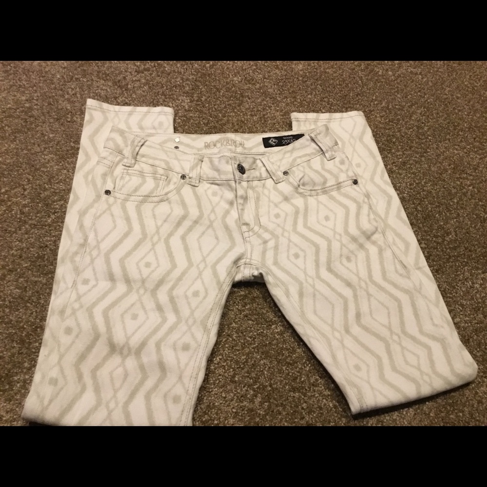 Rock and Roll Cowgirl offwhite design jeans Sz. 29